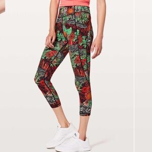 Lululemon Time To Sweat Crop *23" Zen Garden Multi red green black size 6
